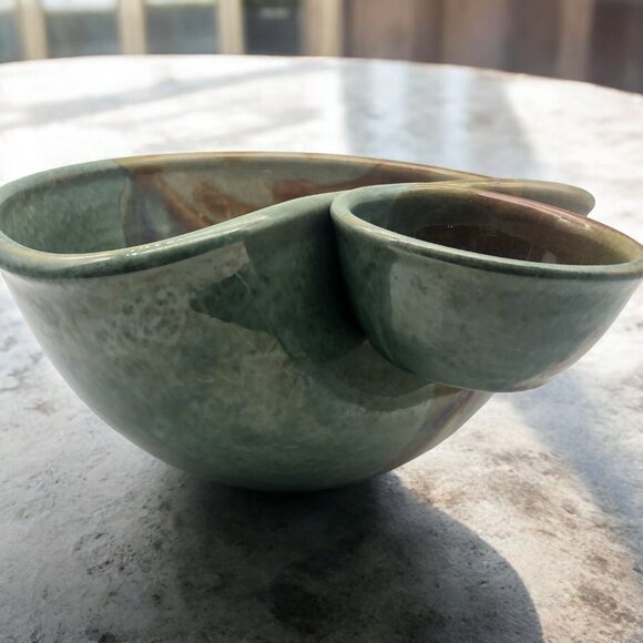 VTG Sage Green Large Chip & Dip Server 12” Swirling Snack Bowl Pottery Handmade - Picture 2 of 8